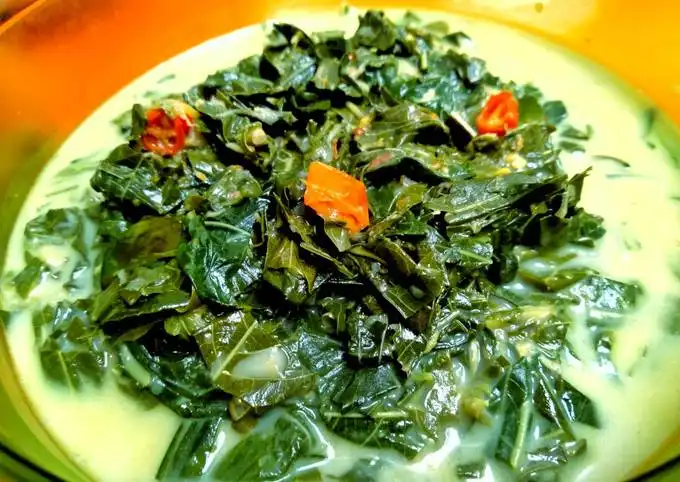 Cara Membuat Sayur Bobor Daun Singkong yang Gurih dan Lezat