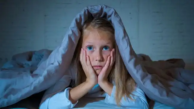 Kapan Anak Sebaiknya Mulai Tidur di Kamar Sendiri? Ini yang Perlu Diperhatikan Orang Tua
