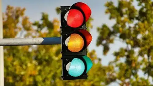 Mengapa Lampu Lalu Lintas Menggunakan Warna Merah, Kuning, dan Hijau?
