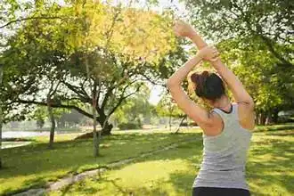 Kebiasaan yang Membuat Tubuh Tetap Bugar Meski Jarang ke Gym