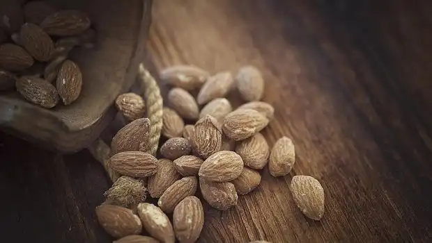 9 Makanan Sehat untuk Perempuan Usia 50 Tahun ke Atas agar Tetap Bugar