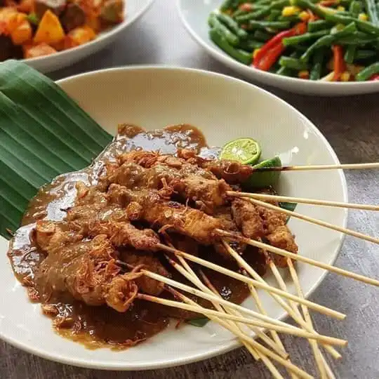 Sate Madura: Kuliner Khas Indonesia dengan Cita Rasa yang Mendunia