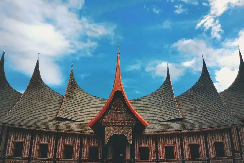 Keindahan Kota Padang, Perpaduan Laut, Budaya, dan Pesona Alam di Pesisir Sumatera