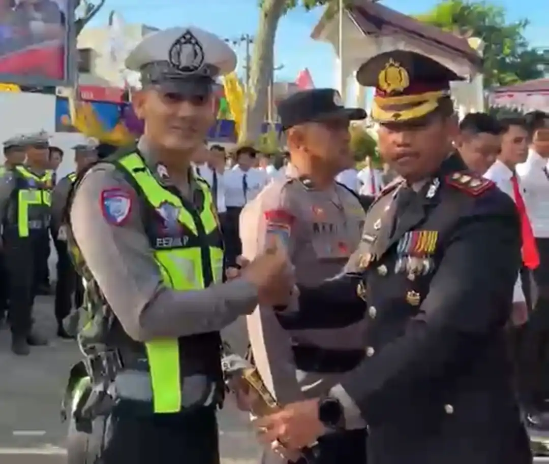 Polres Padangsidimpuan Beri Penghargaan Kepada 13 Personel Berprestasi Pada Hari Bhayangkara ke-80