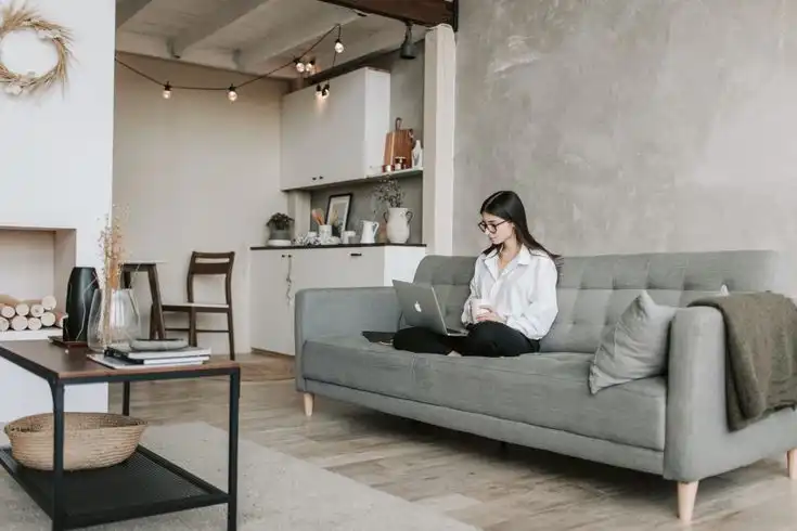 Gaya Hidup Minimalis di Tengah Tekanan Konsumerisme Modern