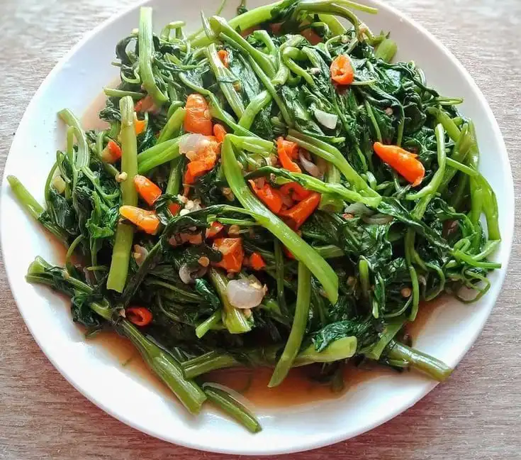 Makan Kangkung Bikin Ngantuk, Mitos atau Memang Ada Penjelasannya?