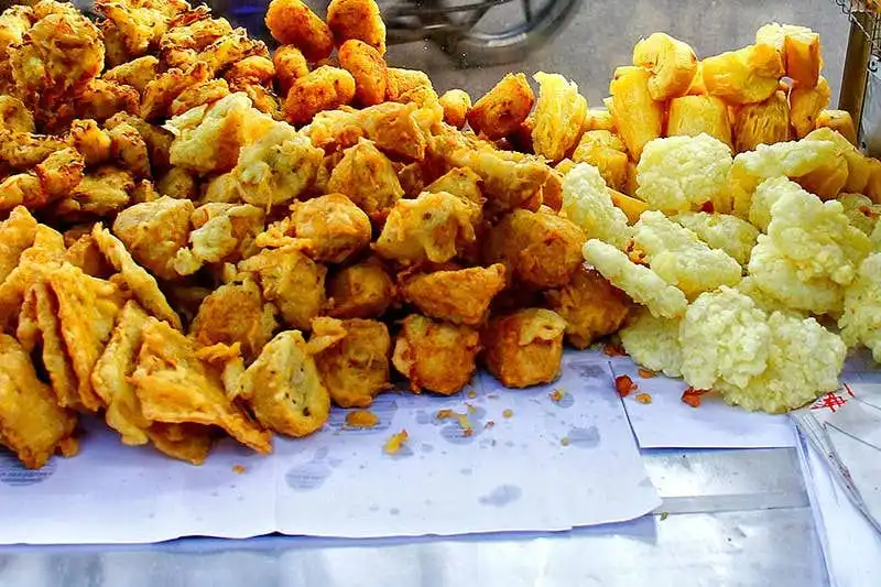 Sering Makan Gorengan di Malam Hari, Apakah Ada Dampaknya?