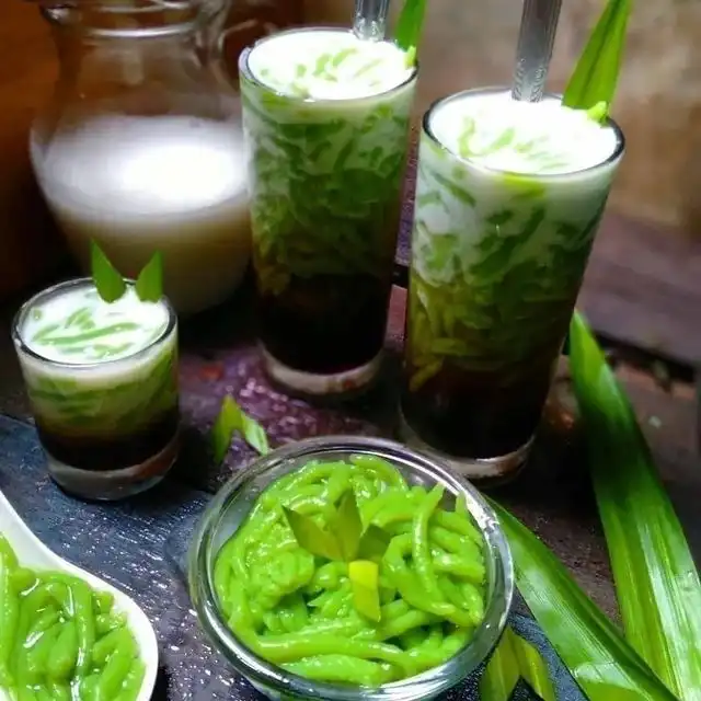 Manfaat Cendol bagi Kesehatan, Minuman Tradisional yang Menyegarkan dan Kaya Energi