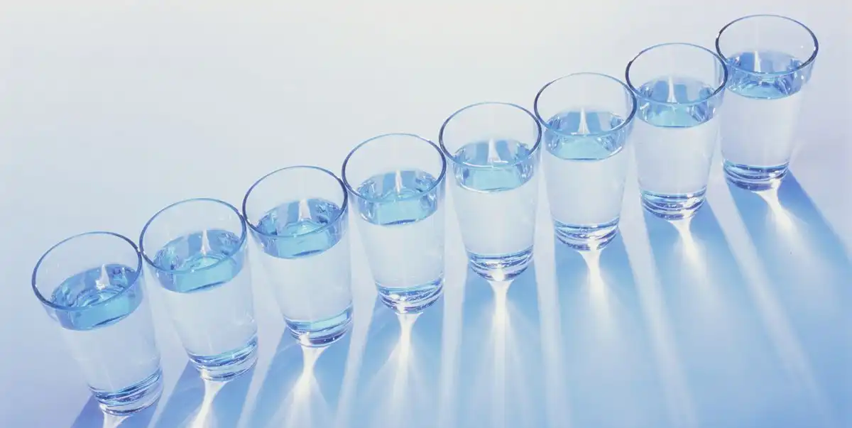 Mitos atau Fakta: Minum Delapan Gelas Air Harus Dilakukan Semua Orang?