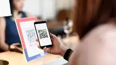Bagaimana QR Code Bisa Menyimpan Banyak Informasi dalam Pola Kotak?