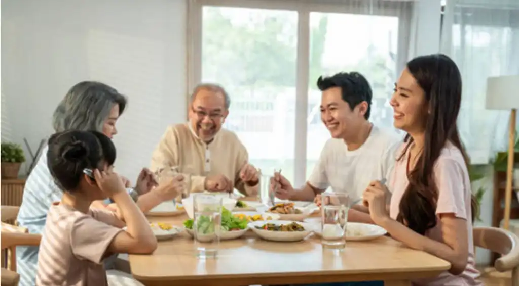 Ketika Semua Anggota Keluarga Sibuk, Bagaimana Menjaga Kebersamaan?