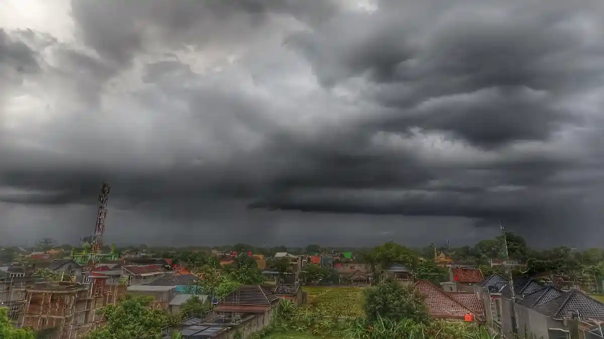 Prakiraan Cuaca di Sumatera Utara Senin 3 Agustus 2026: Mayoritas Hujan Ringan, Sebagian Berawan