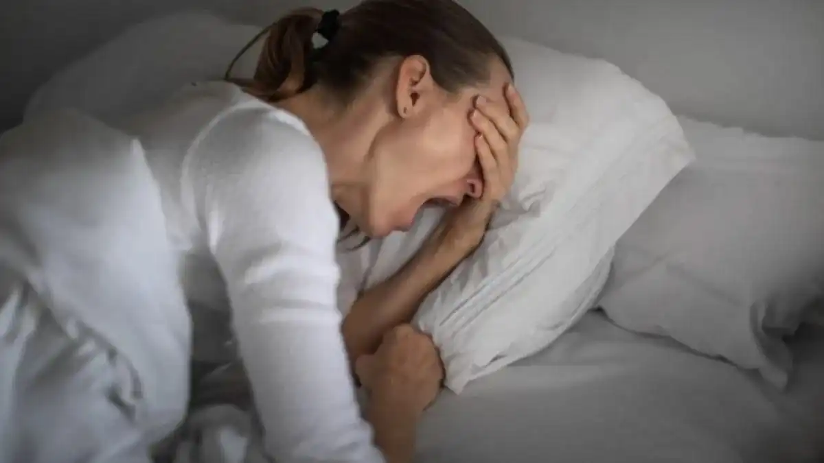 Tubuh Bisa Tersentak Saat Mulai Tertidur, Fenomena Ini Disebut Hypnic Jerk
