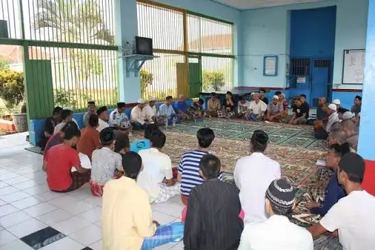 Menelisik Dinamika Perilaku dan Risiko Lingkungan Sosial Pasca-Insiden Video Viral Rutan Depok
