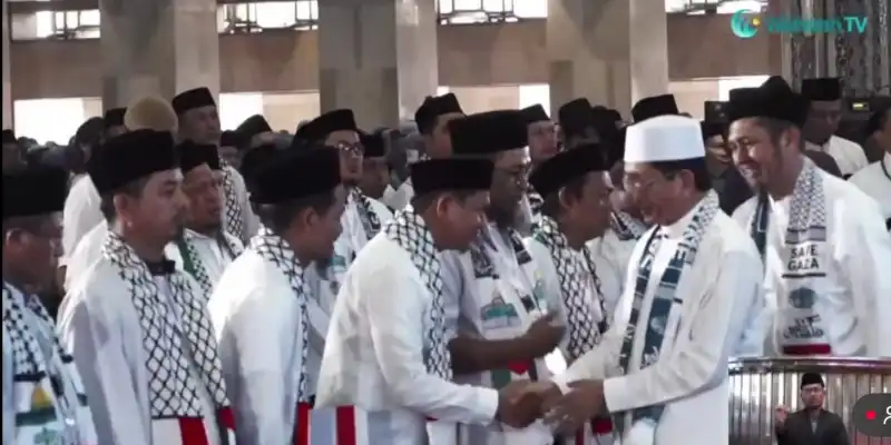 Menag Kukuhkan 10.000 Guru Al Quran Indonesia
