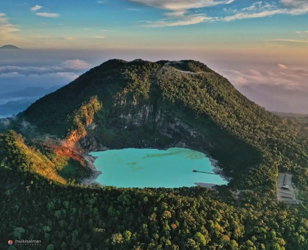 Jangan Mendekat Sembarangan, Ini Bahaya yang Bisa Ada di Sekitar Kawah