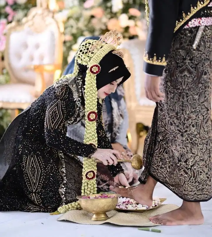 Mengapa Setiap Daerah Memiliki Tradisi Pernikahan yang Berbeda?