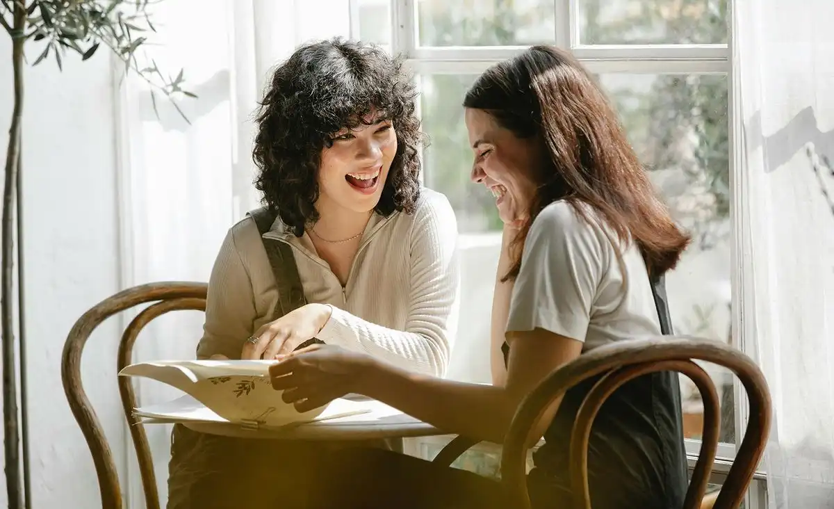 Fenomena People Pleasing, Saat Seseorang Terlalu Sibuk Menyenangkan Orang Lain