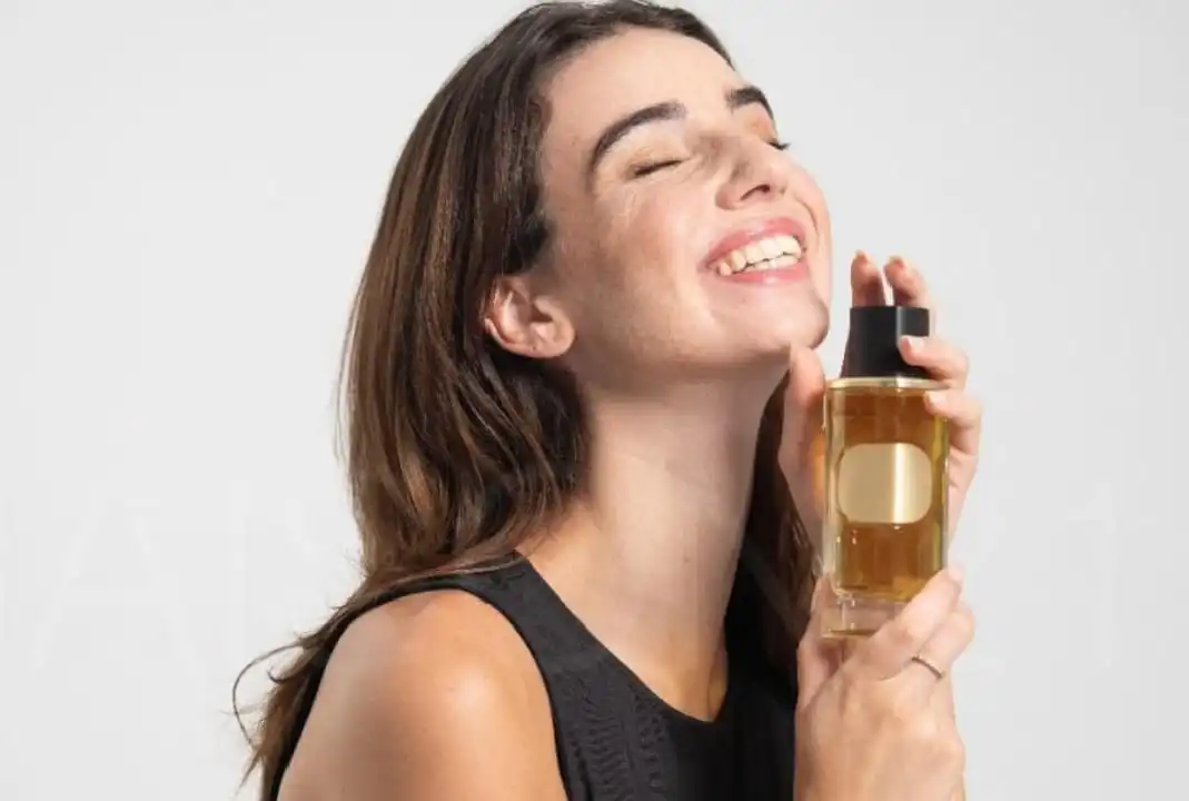 Mengapa Aroma Parfum Bisa Mengubah Emosi Kita?