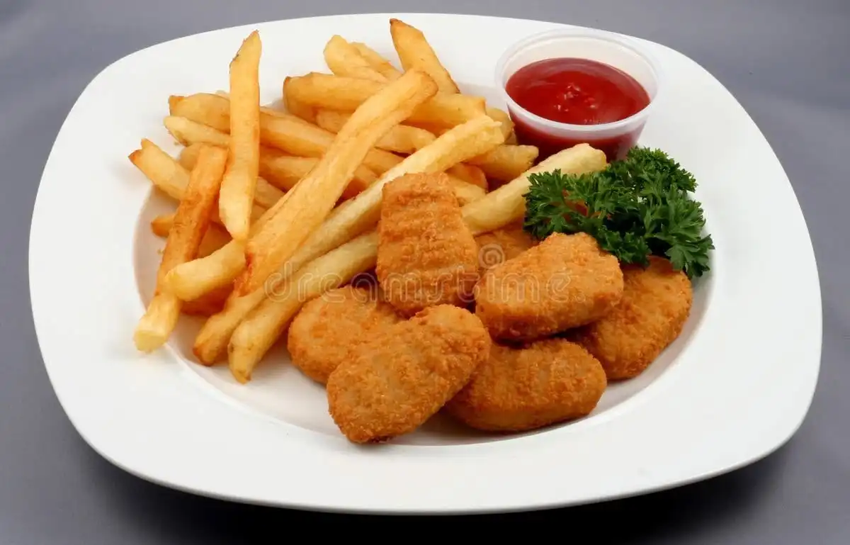 Sosis dan Nugget: Praktis dan Lezat, Tapi Apa Risikonya Jika Terlalu Sering Dikonsumsi?