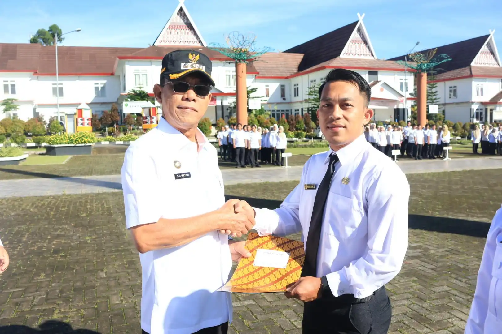 Serahkan SK P3K Paruh Waktu kepada 190 Pegawai, Bupati Tapsel Tegaskan Komitmen Pengabdian dan Penguatan Data Bencana