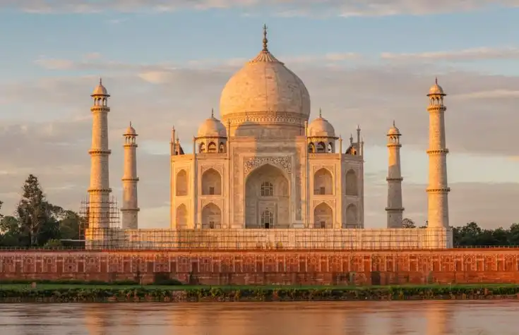 Sejarah Taj Mahal: Kisah Cinta Shah Jahan dan Mumtaz Mahal yang Menjadi Warisan Dunia