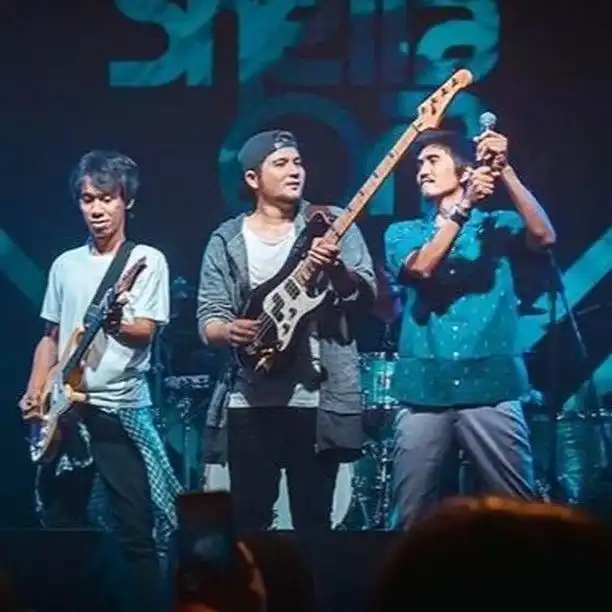 Kenapa Lagu Tahun 2000-an Selalu Terasa Estetik bagi Gen Z?