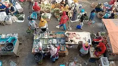Cerita di Balik Pasar Desa yang Selalu Ramai pada Hari Tertentu
