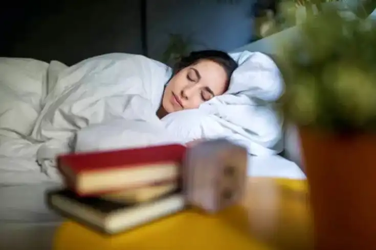 Kenapa Mimpi Terasa Lebih Aneh Setelah Tidur Lagi di Pagi Hari? Ini Penjelasannya