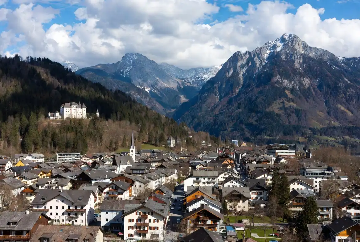 Negara di Dunia yang Tidak Memiliki Tentara