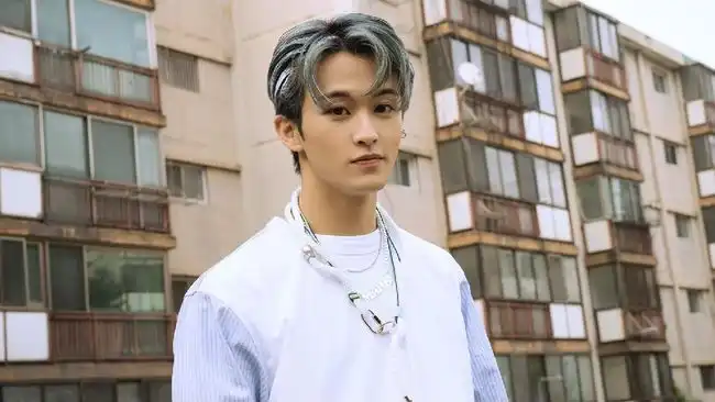 Mark Lee Resmi Keluar dari NCT, Fokus Kejar Karier Personal