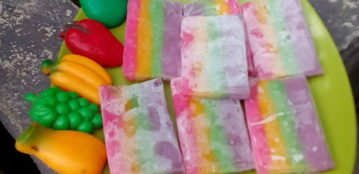 Ingat Es Gabus? Primadona Jajanan SD di Depan Gerbang Sekolah