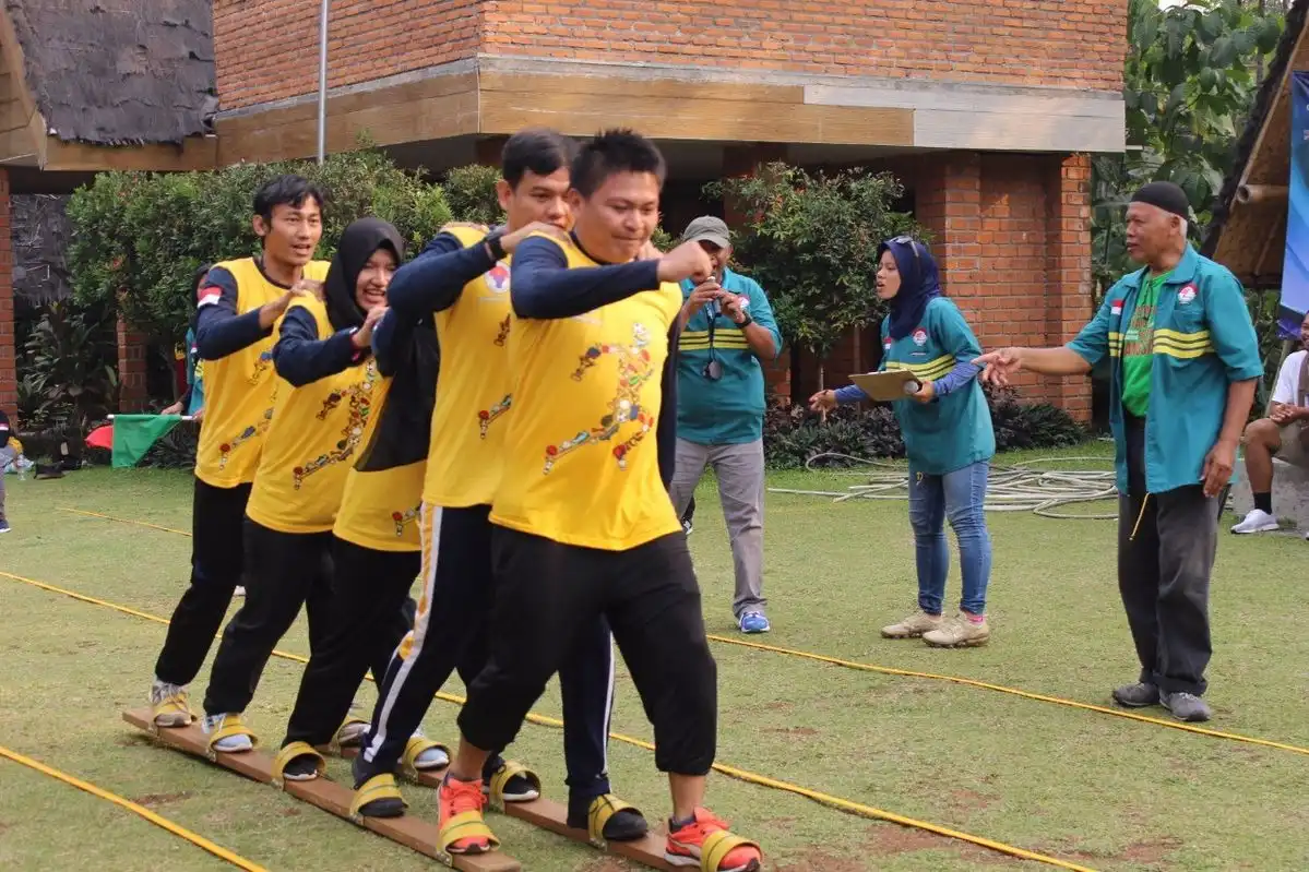 Mengapa Lomba Bisa Melatih Keberanian dan Kekompakan?