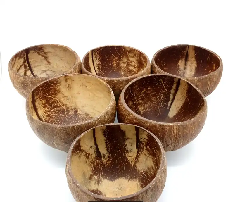 Batok Kelapa Bukan Sekadar Limbah, Ini Manfaat dan Kegunaannya