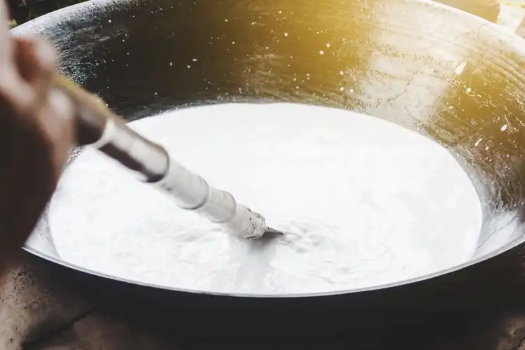Santan Bisa Pecah Saat Dimasak, Kesalahan Kecil Ini Sering Menjadi Penyebab
