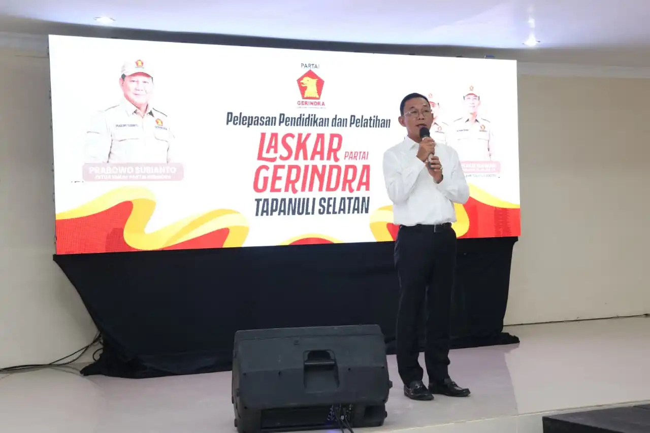 Bupati Tapsel Lepas 19 Peserta Diklat Laskar Gerindra, Dorong Kader Perkuat Pengabdian kepada Masyarakat