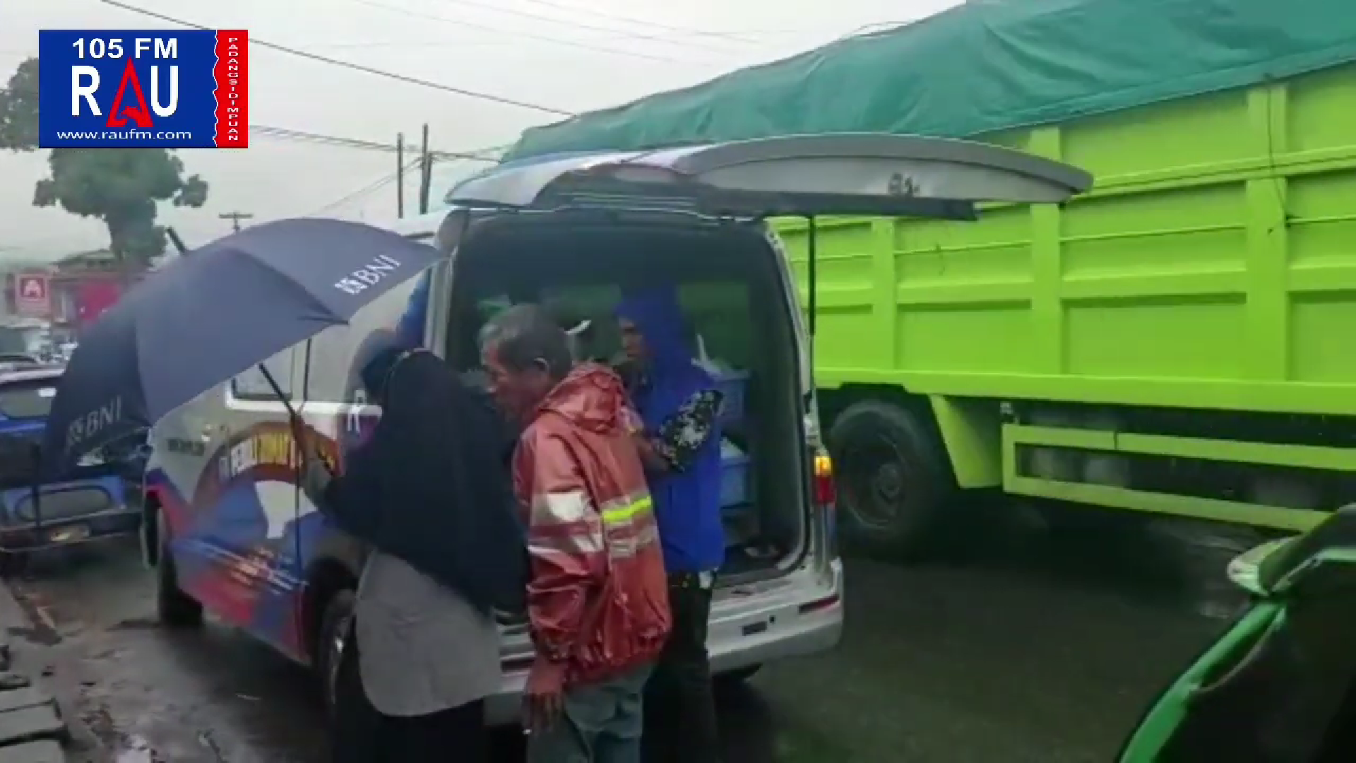 PEDULI JUMAT BERKAH BERSAMA 105 RAU FM PADANGSIDIMPUAN