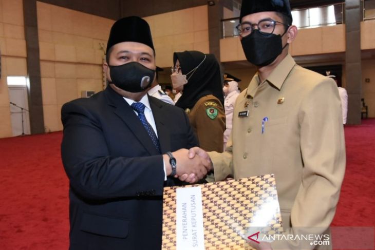 36 pejabat di lingkungan Pemkab Tapsel dilantik, ini nama-namanya