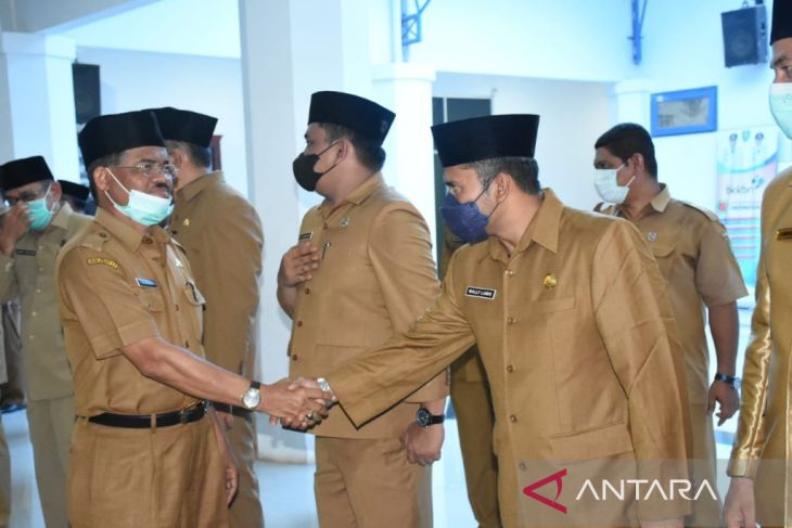 22 pejabat eselon III dan IV di lingkungan Pemkab Madina di mutasi￼