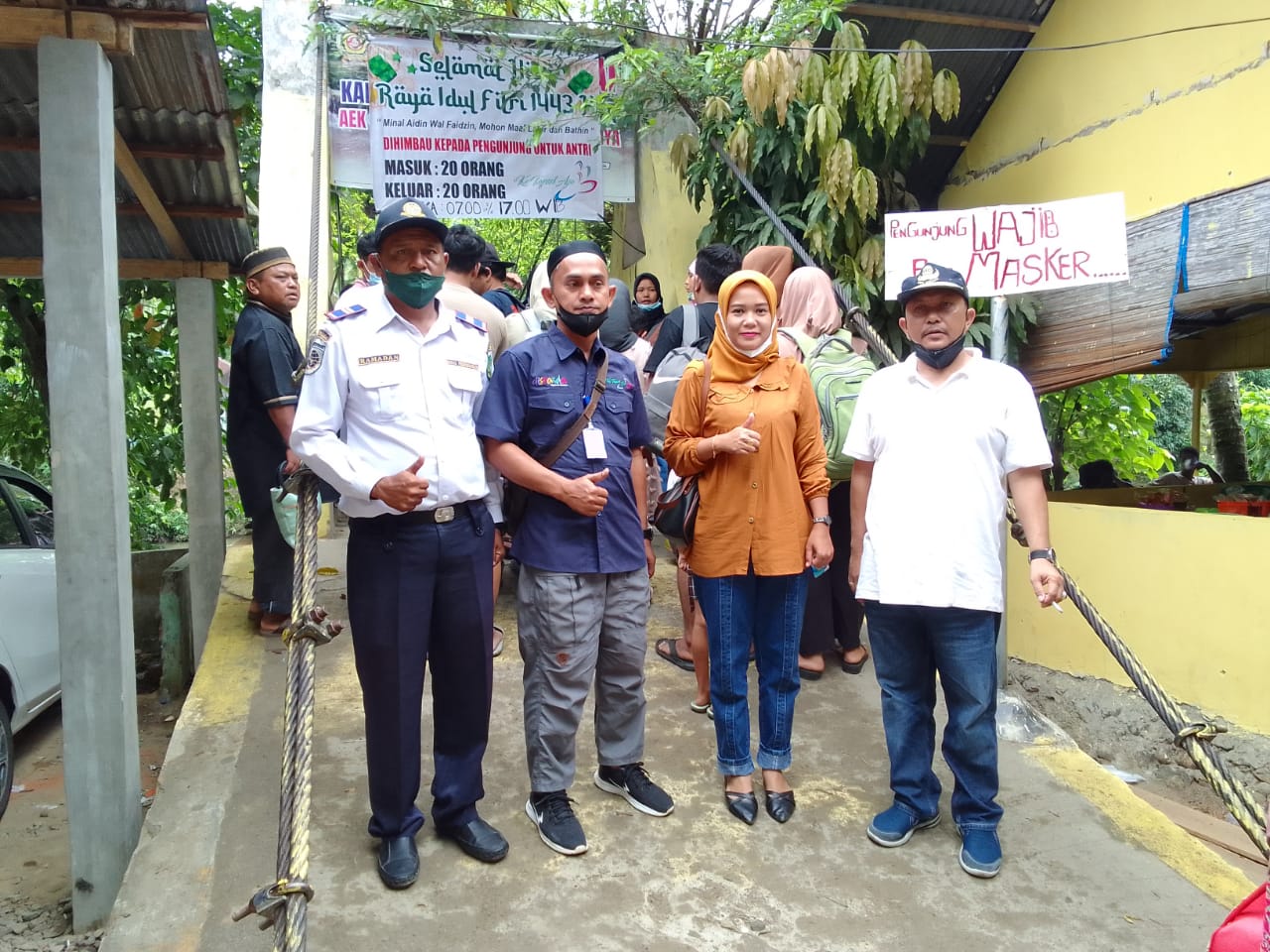 Bupati Tapsel Minta Jajarannya Maksimalkan Pelayanan kepada Pengunjung Wisata