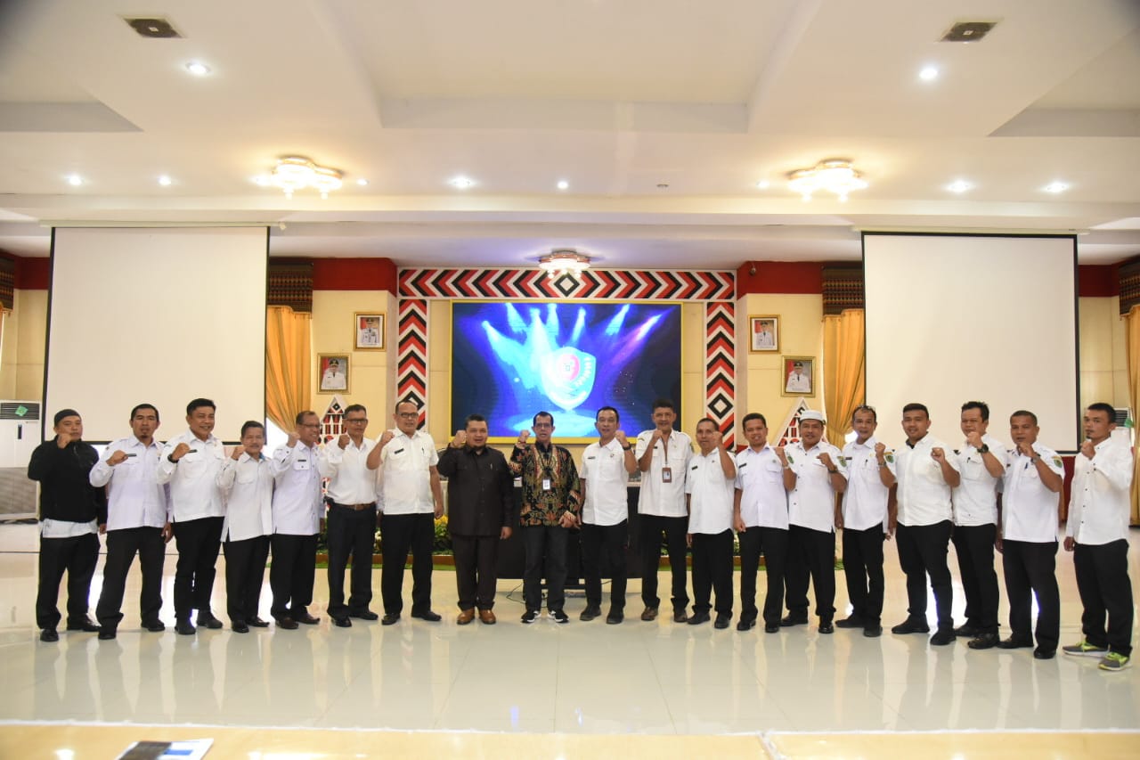 Bupati Tapsel : Terapkan Bahasa Indonesia Tapi Jangan Lupakan Bahasa Daerah