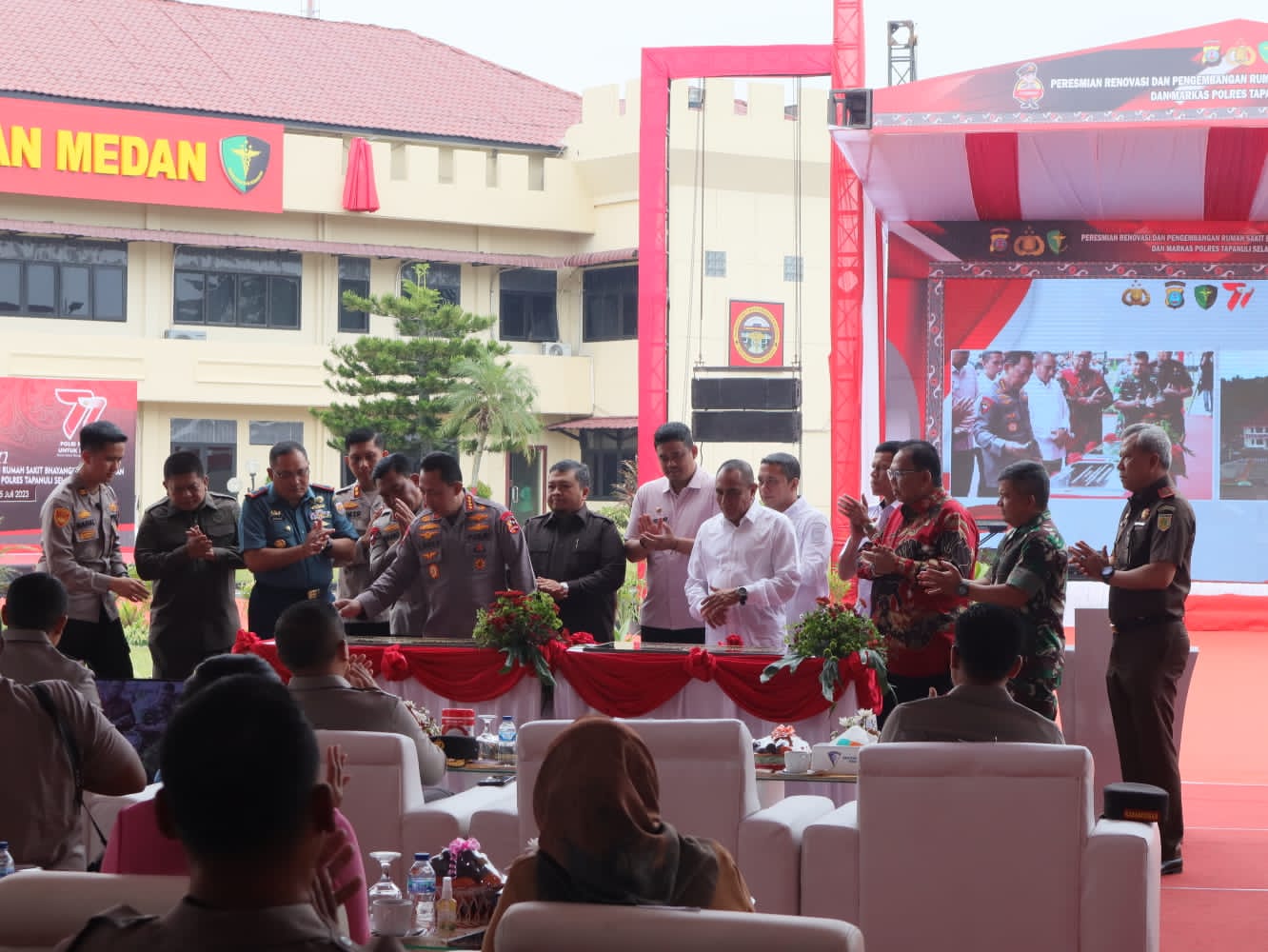 Bersama Kapolri, Bupati Dolly Pasaribu Hadiri Peresmian Renovasi Rumah Sakit Bhayangkara Polri Tingkat II Medan dan Mapolres Tapsel
