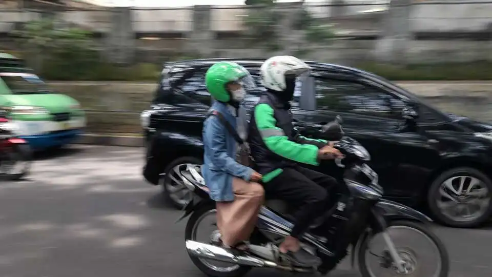 Pemerintah Beri Diskon 50 Persen Iuran JKK–JKM bagi Pekerja Transportasi Mandiri