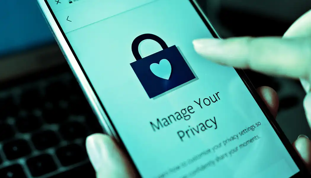 Privasi di Era Media Sosial: Lebih Dekat, Lebih Berbahaya