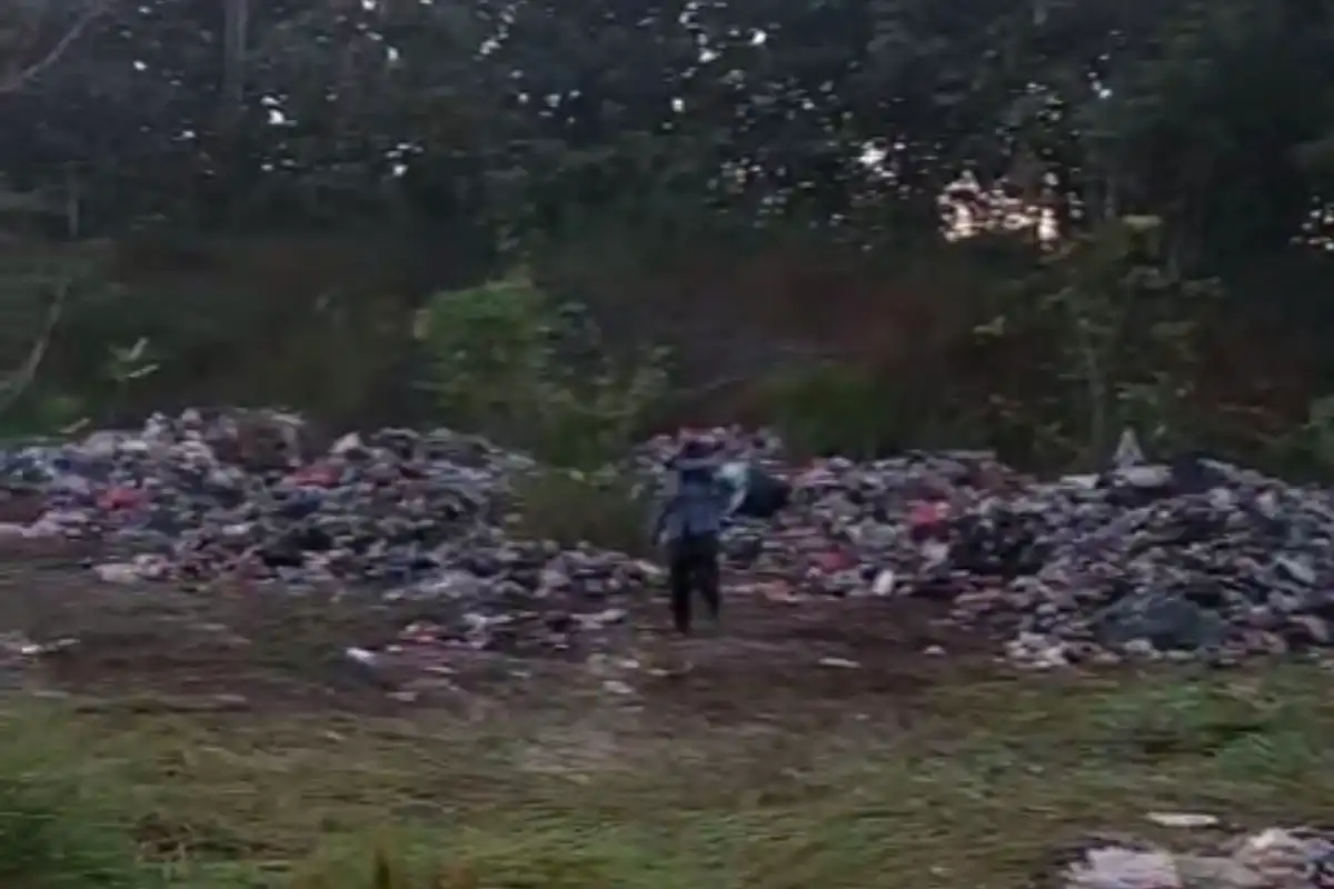 Warga Desa di Bangkalan Tolak Lahannya Dijadikan Lokasi Pembuangan Sampah 