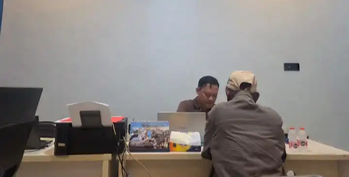 Oknum Polisi di Sampang Dilaporkan ke Propam, Diduga Gelapkan Dokumen Kendaraan dan Uang Warga