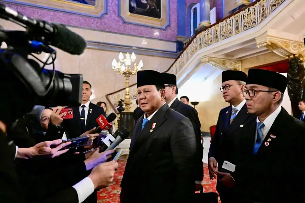 Prabowo dan PM Inggris Sepakati Kemitraan Strategis Baru Indonesia - Inggris