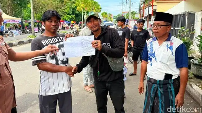 Viral Video Jukir Adu Jotos di Alun-alun Bangkalan, Kadishub: Karena Masalah Pribadi