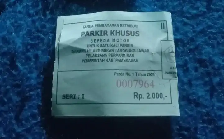 Pengadaan Stiker Parkir Berlangganan di Pamekasan Disorot, Dishub: Ini Mengacu Realisasi Sebelumnya