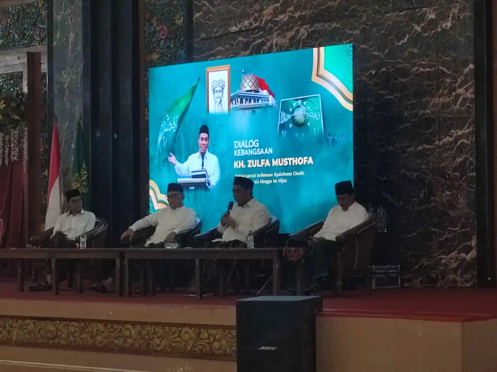 Dialog Kebangsaan: Syaikhona Khalil Bangkalan, Ulama Besar yang Hidupkan Spirit Kebangsaan